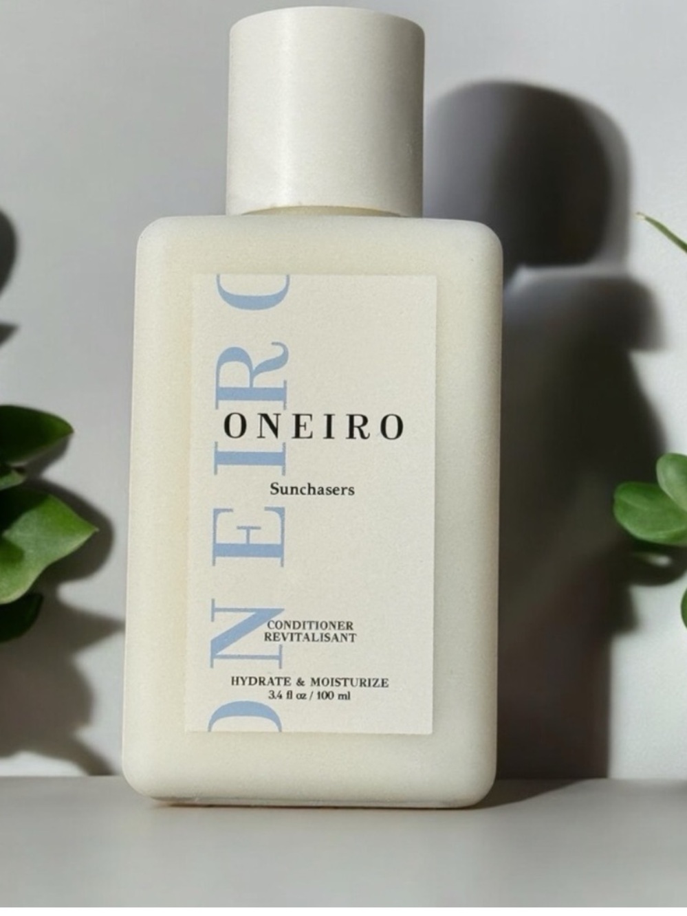 Oneiro Hydrating Conditioner
Biotin-rich Formula Vegan
Paraben & Sulfate Free